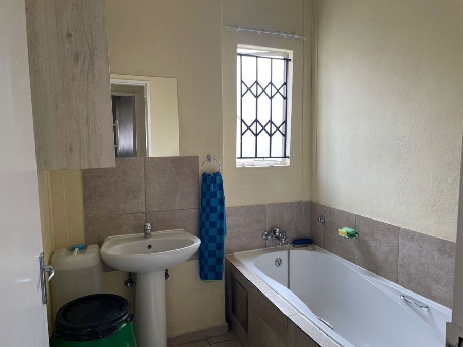 3 Bedroom Property for Sale in Freedom Park North West